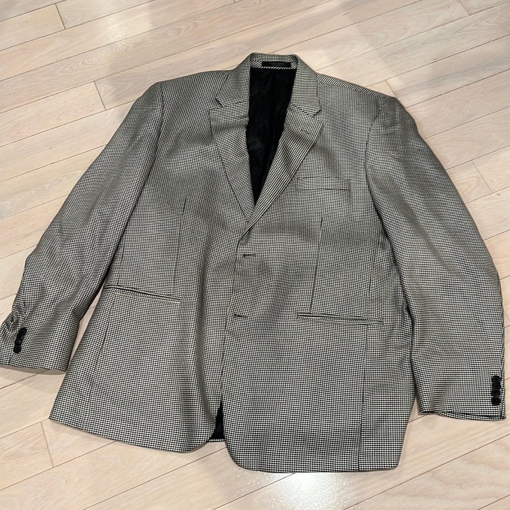 Studio Suits Houndstooth Sports Jacket